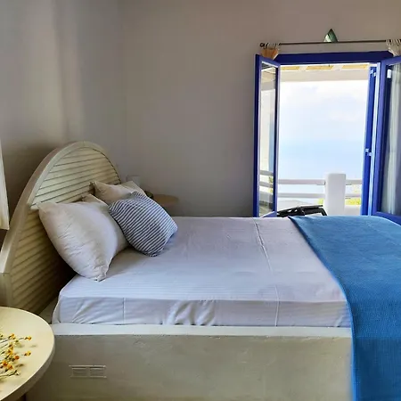 Alia's Sea View & * Aprovaton