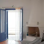 Alia's Sea View & Landhuis