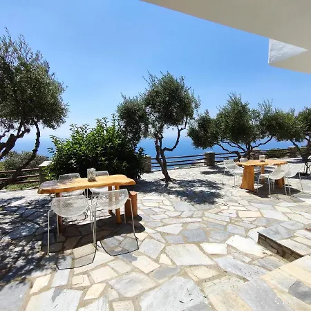 Alia's Sea View & Country house *