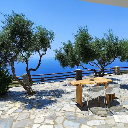 Landhuis Alia's Sea View & Aprovaton