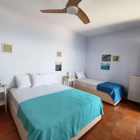 Country house Alia's Sea View &