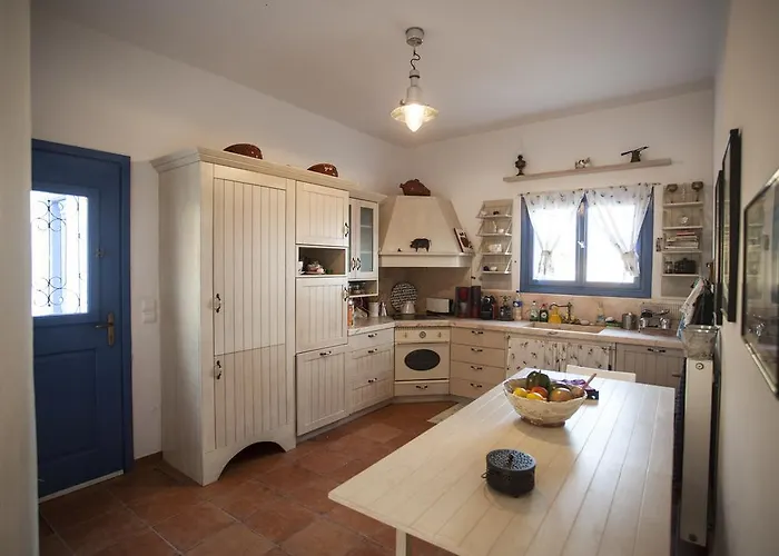 Venkovský dům Alia's Sea View & Aprovaton